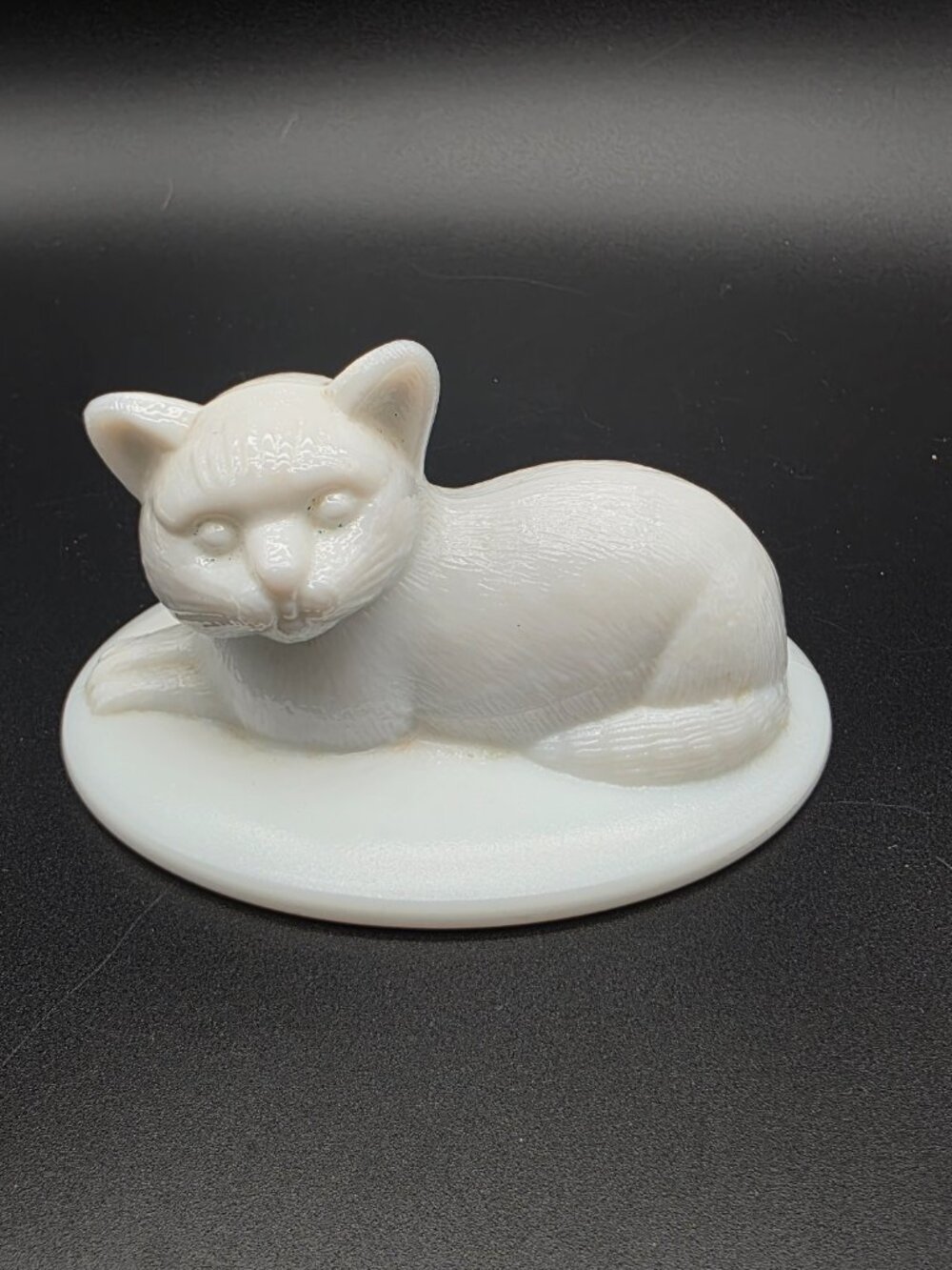 Vintage Westmoreland Milk Glass Opaline Cat 5" Lid only cat loaf vtg cover